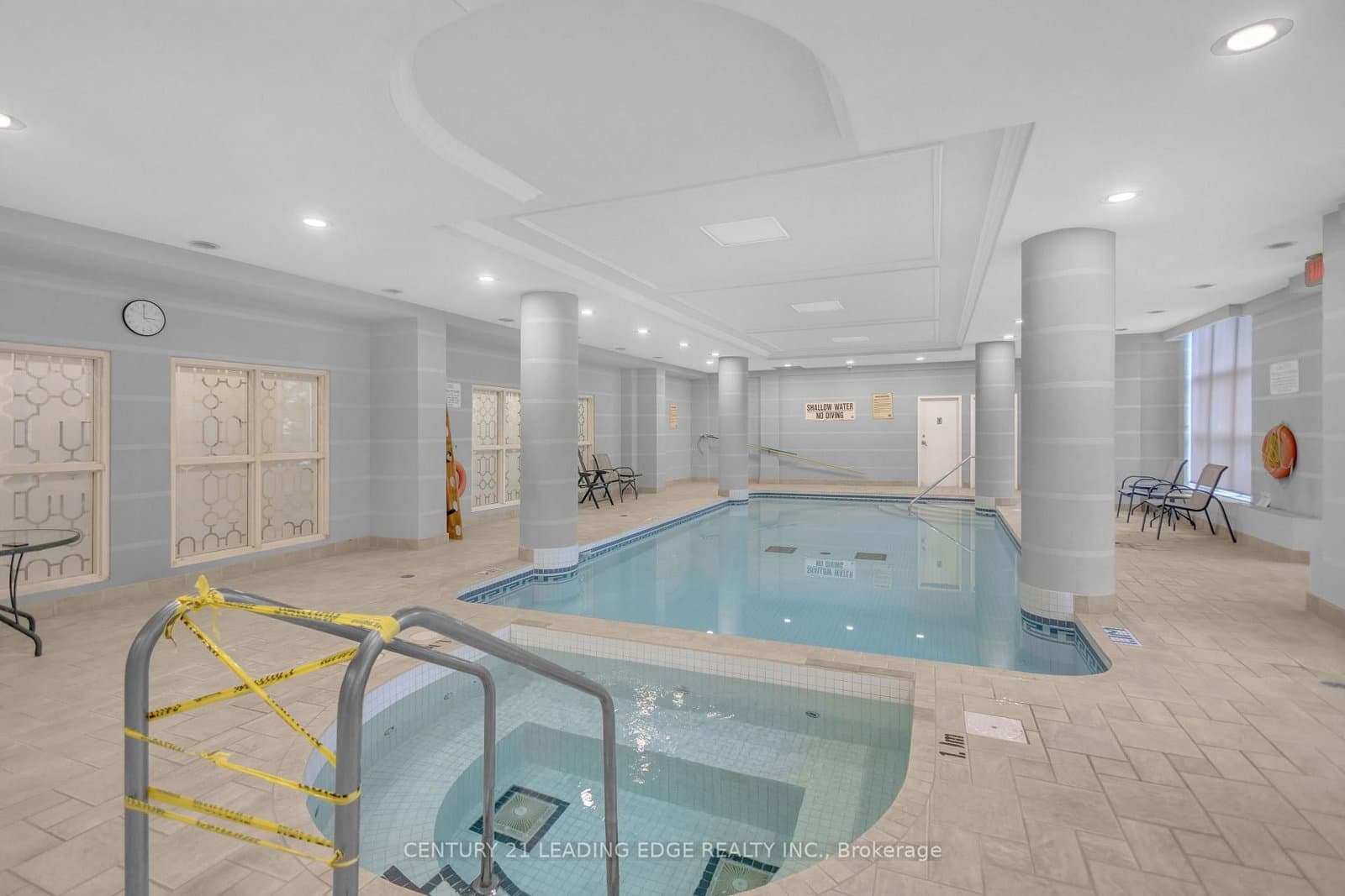 442 Maple Ave Avenue, Unit 403 thumbnail 5