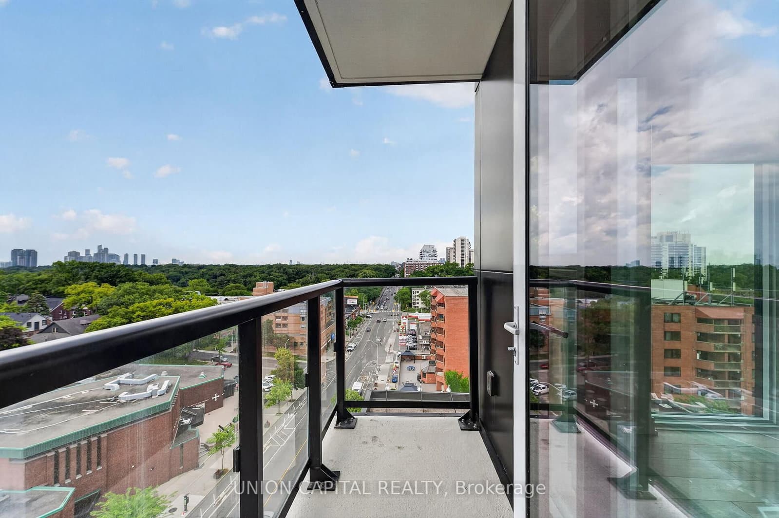 1660 Bloor Street W, Unit 910 thumbnail 22