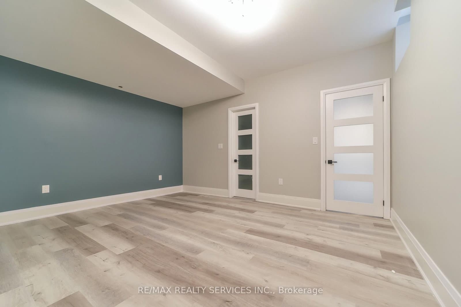 20 Malaspina Close, Unit Bsmt thumbnail 38