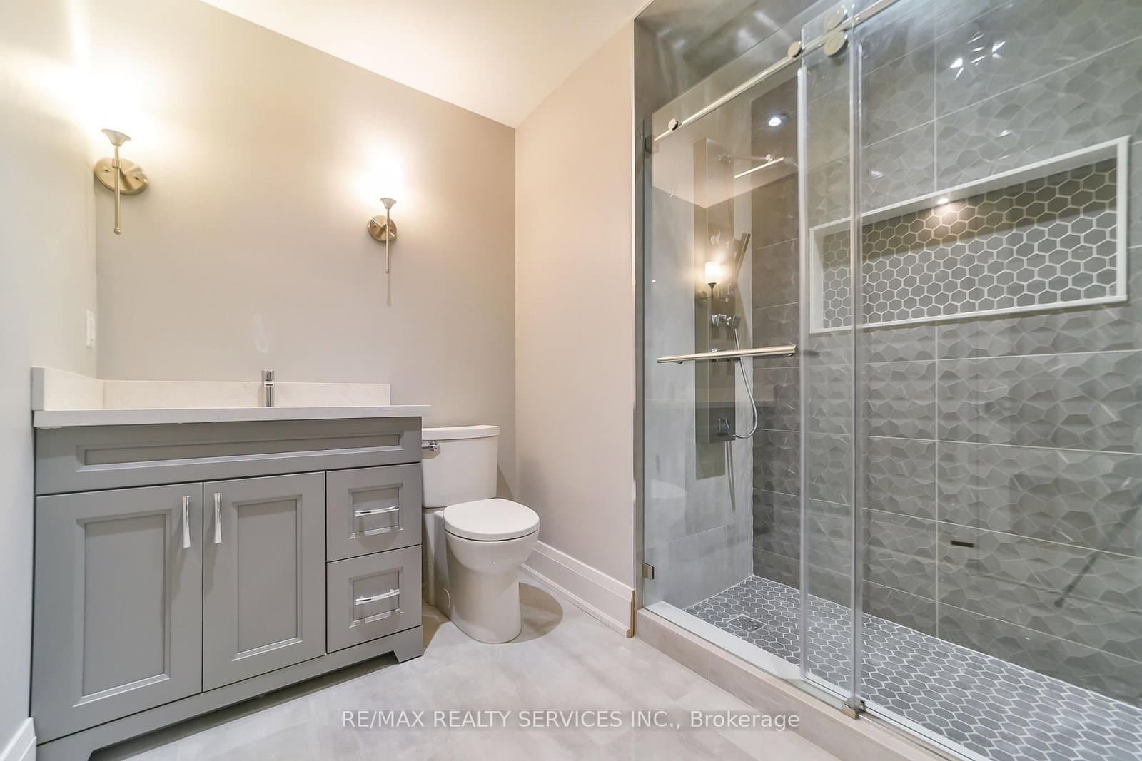 20 Malaspina Close, Unit Bsmt thumbnail 43