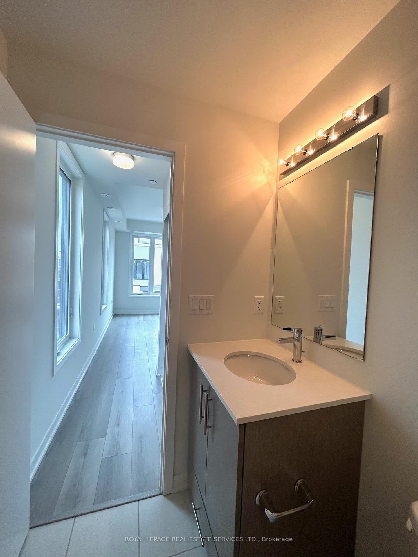 3405 Ridgeway Drive E, Unit 18 thumbnail 16