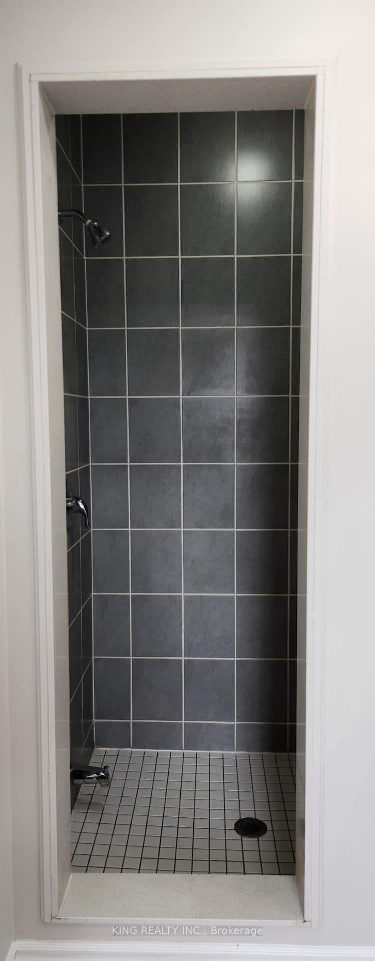 86 Magdalene Crescent S thumbnail 24