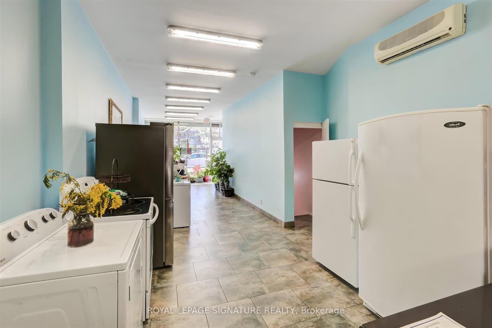 3142 Dundas Street W thumbnail 14