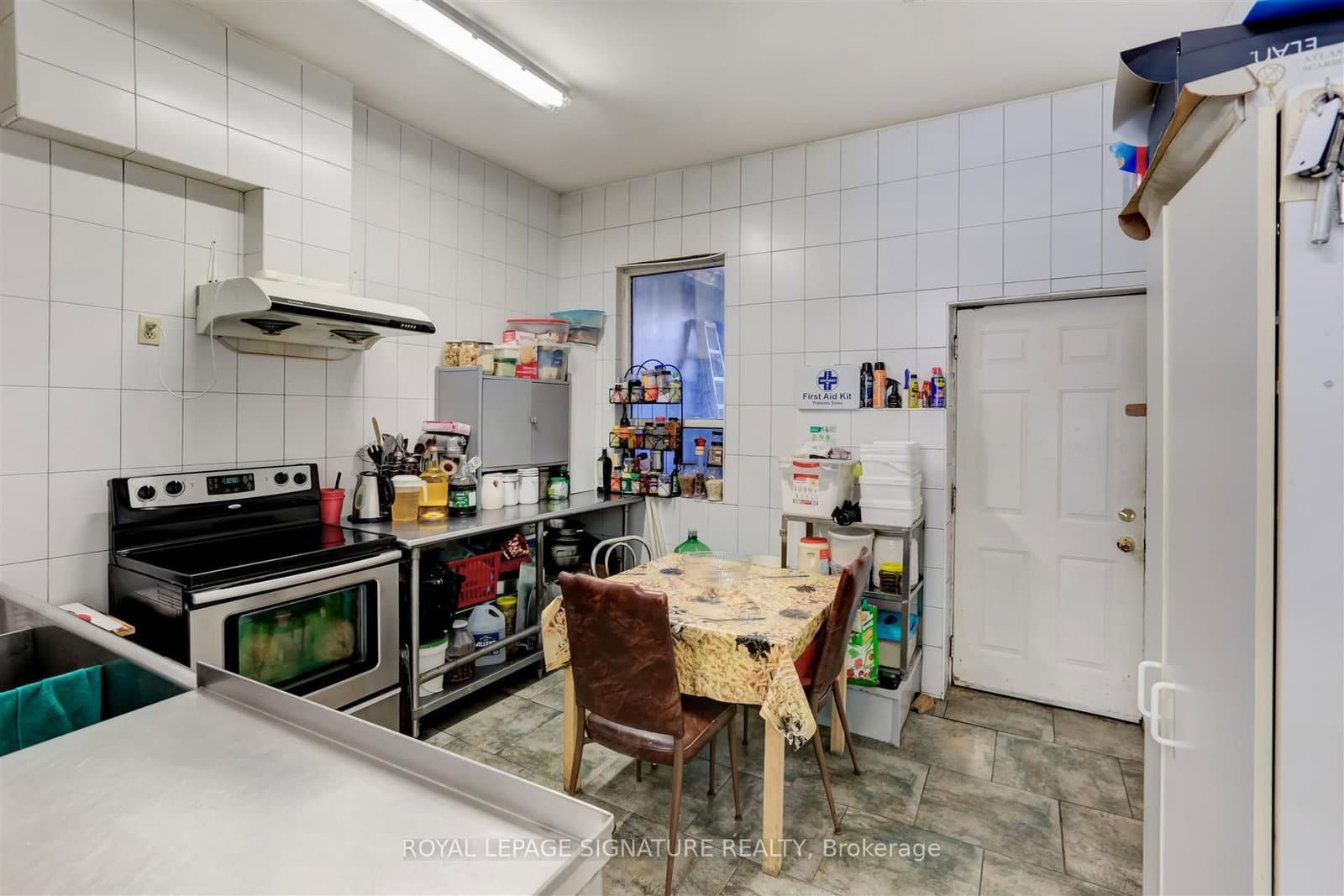 3142 Dundas Street W thumbnail 18