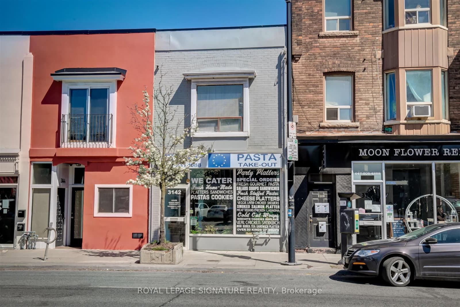 3142 Dundas Street W thumbnail 2