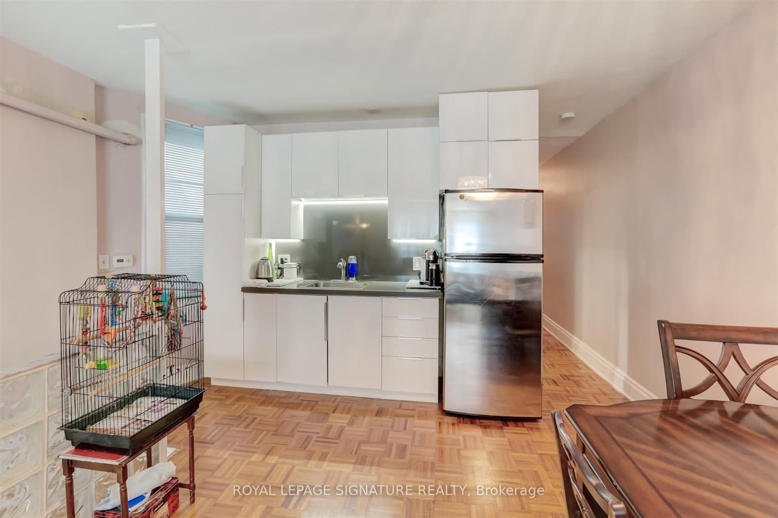 3142 Dundas Street W thumbnail 8
