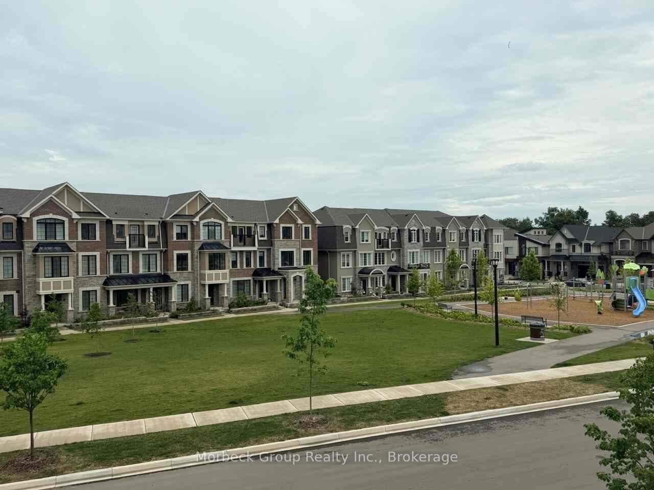 3042 Merrick Road thumbnail 19