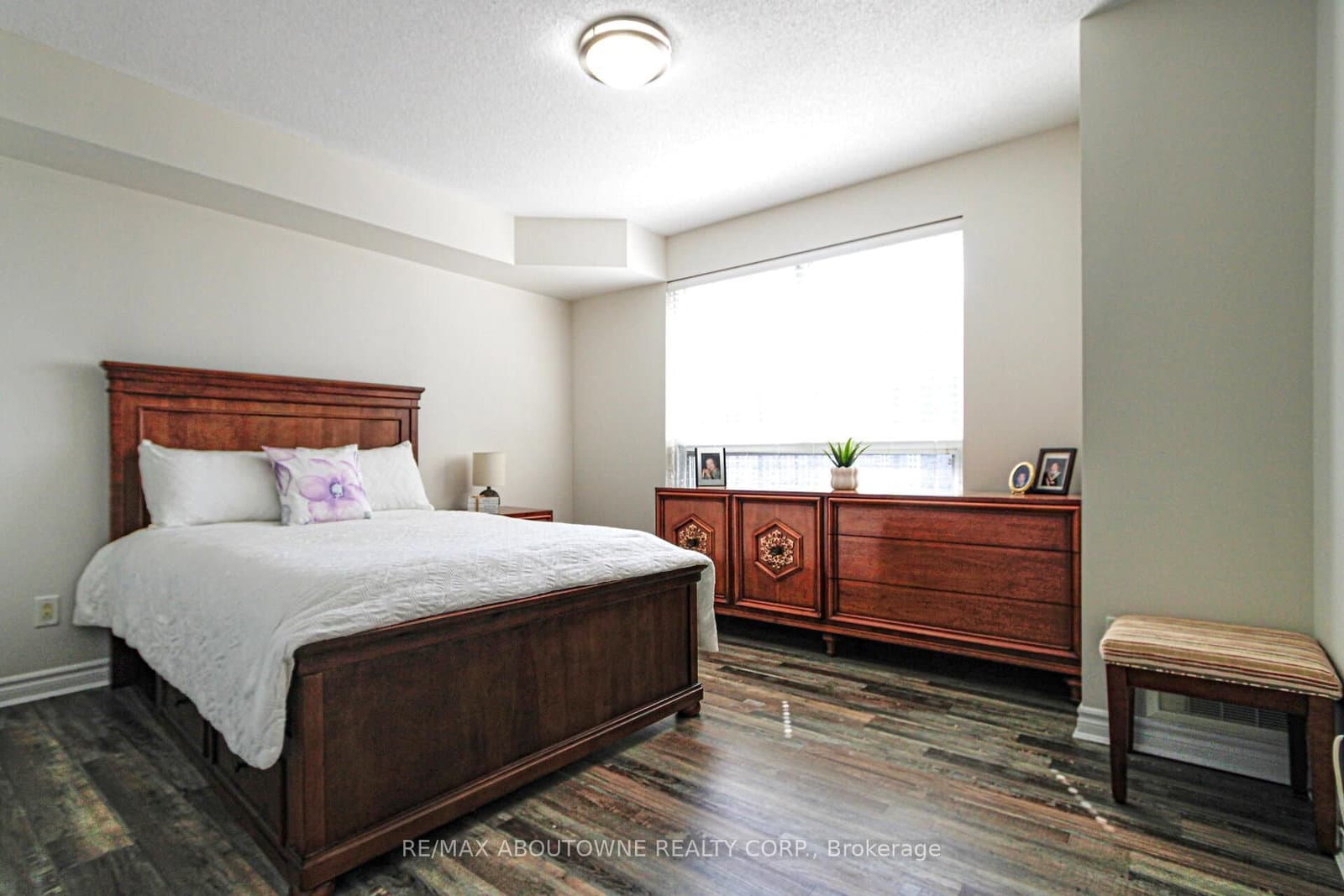 350 Princess Royal Drive, Unit 1002 thumbnail 19