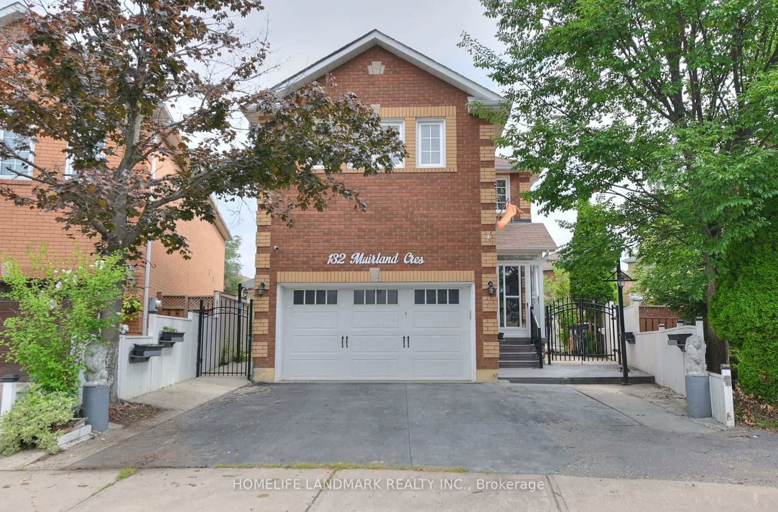 132 Muirland Crescent - Image 1