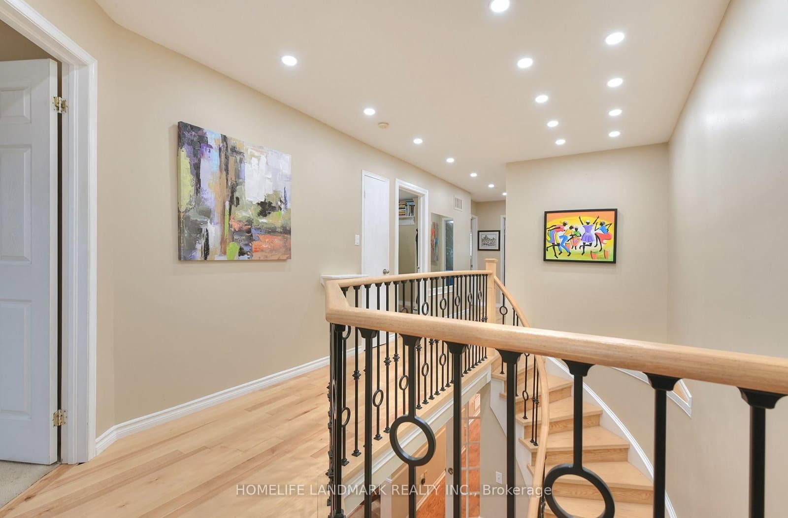 132 Muirland Crescent thumbnail 16