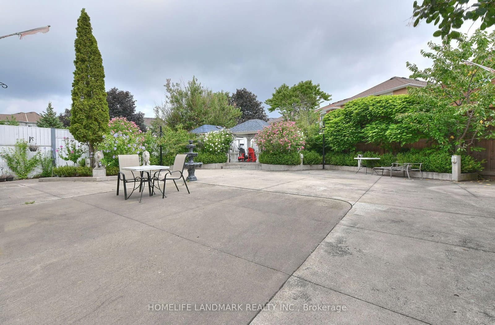 132 Muirland Crescent thumbnail 35