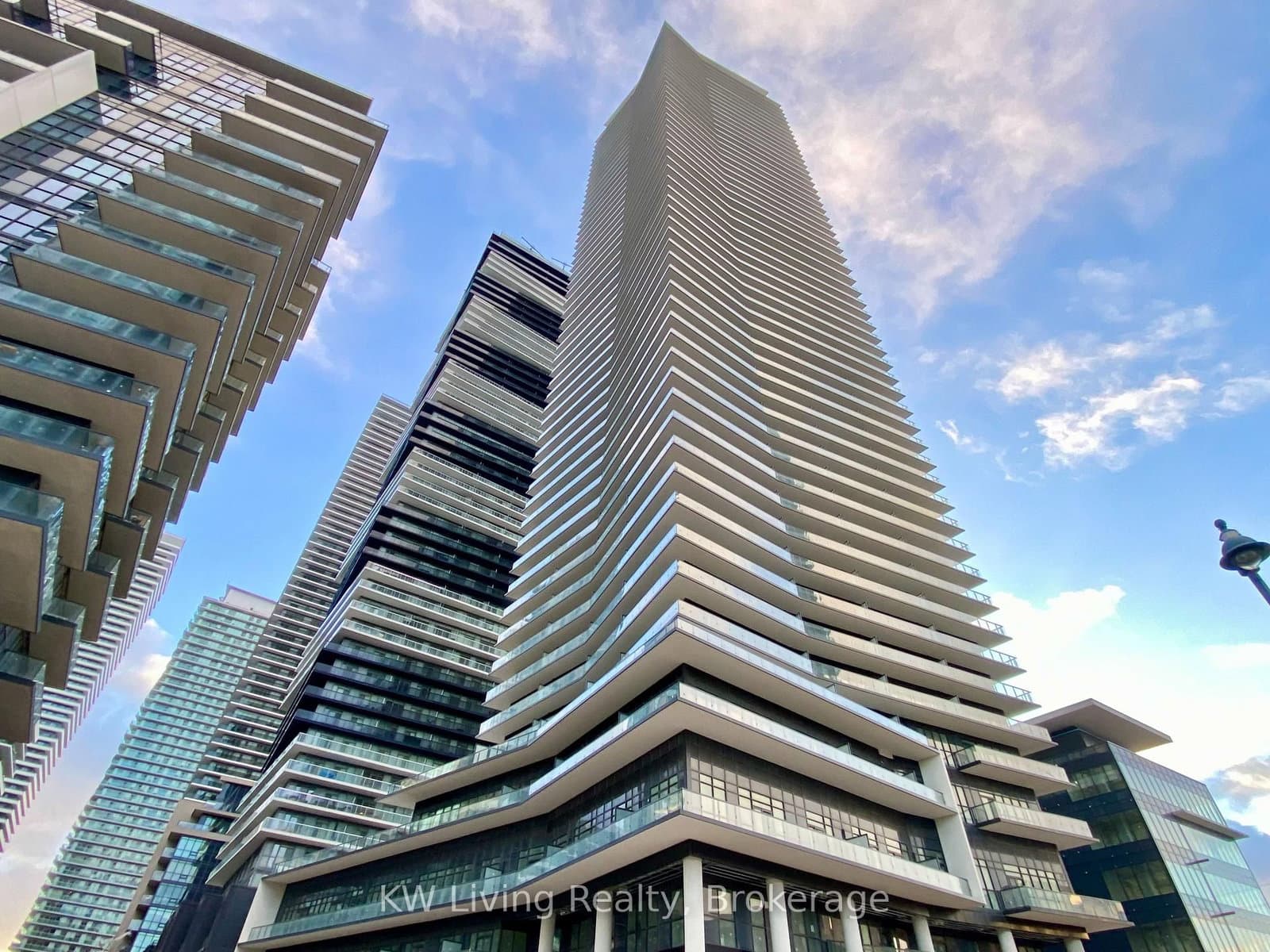 38 Annie Craig Drive, Unit 2410 thumbnail 2