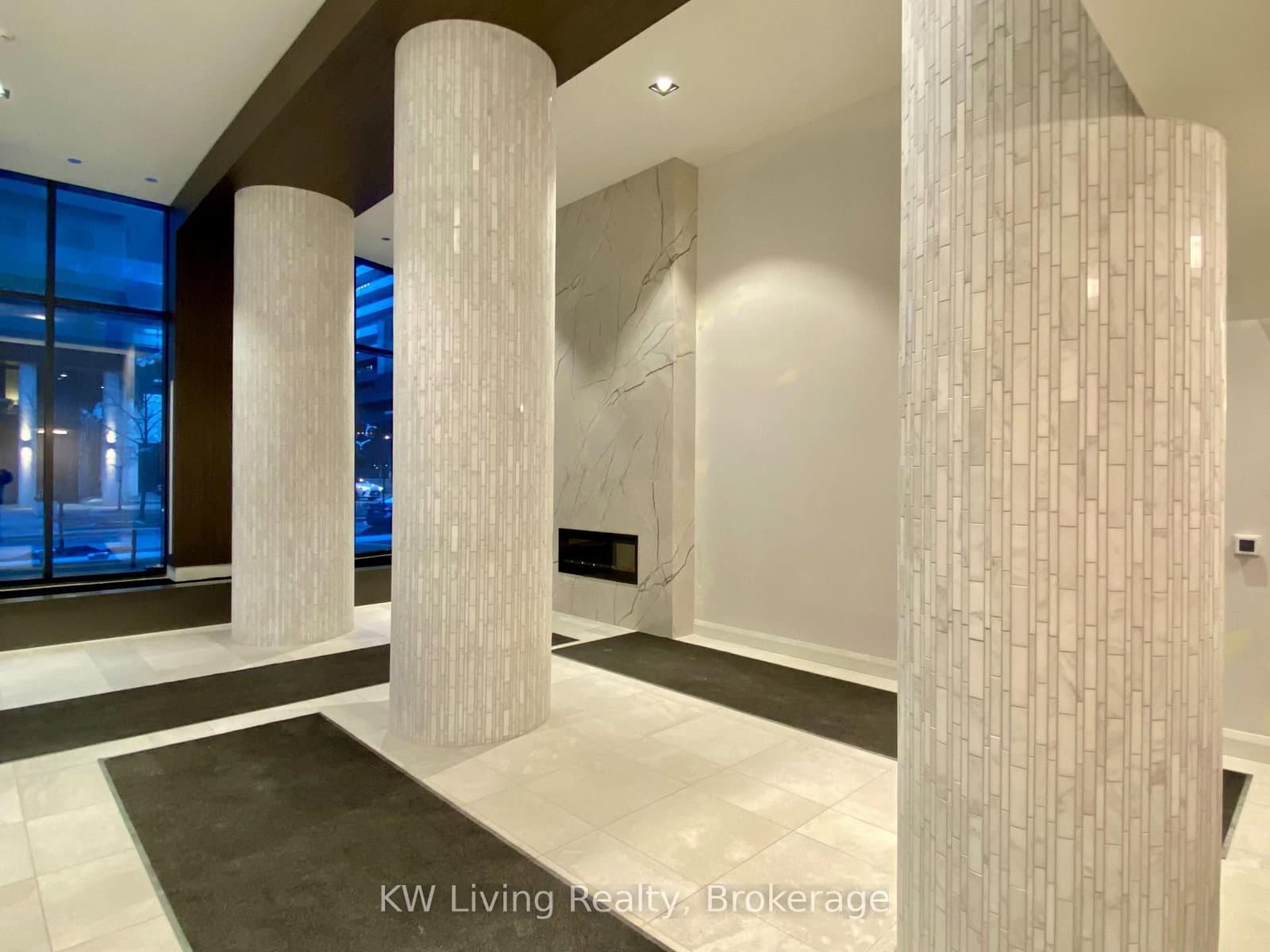 38 Annie Craig Drive, Unit 2410 thumbnail 5