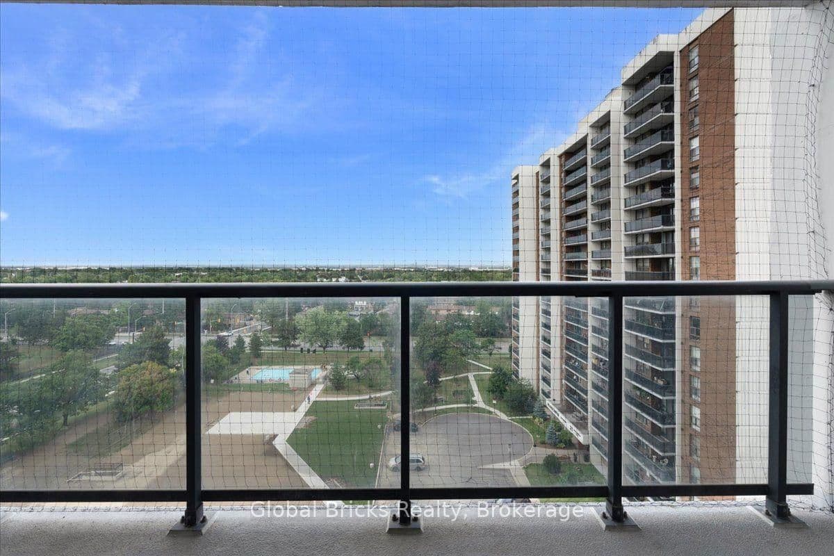 17 Knightsbridge Road, Unit 1103 thumbnail 22