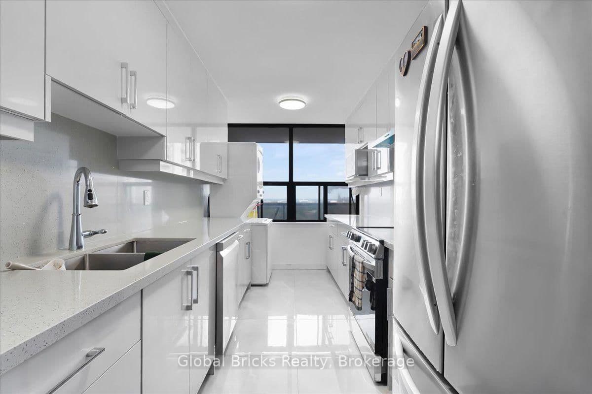 17 Knightsbridge Road, Unit 1103 thumbnail 7