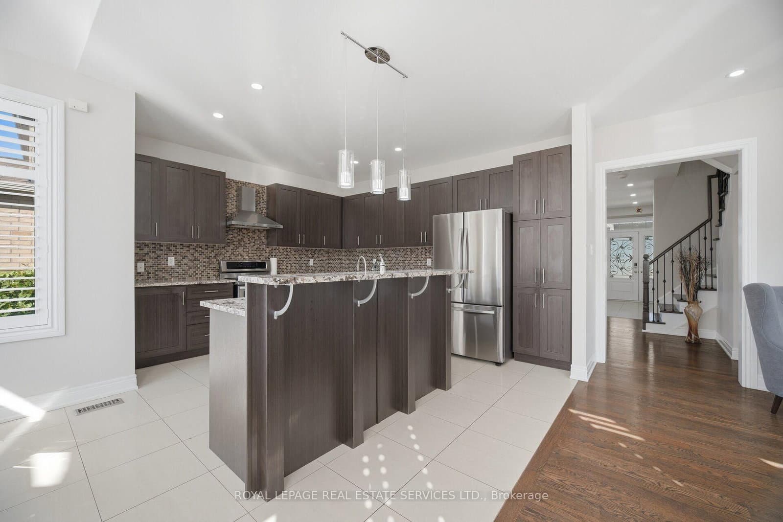 8 Wardsville Drive thumbnail 12