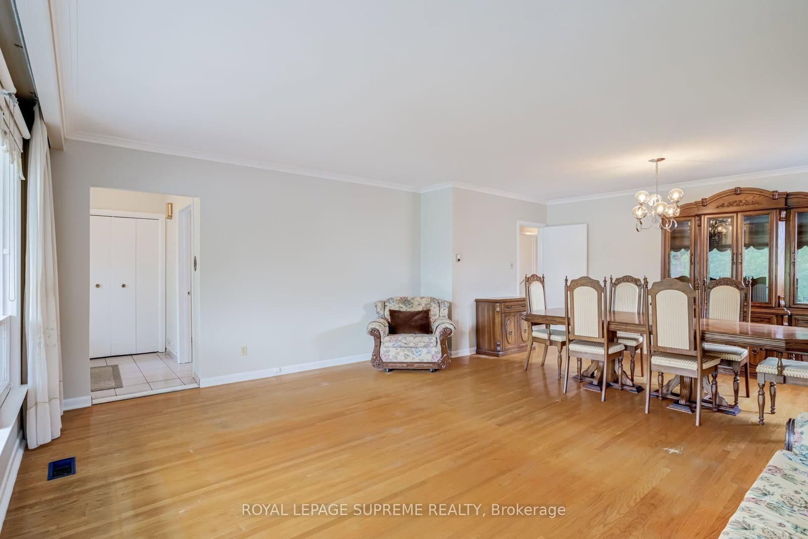 5 Paramount Court, Unit Main thumbnail 5