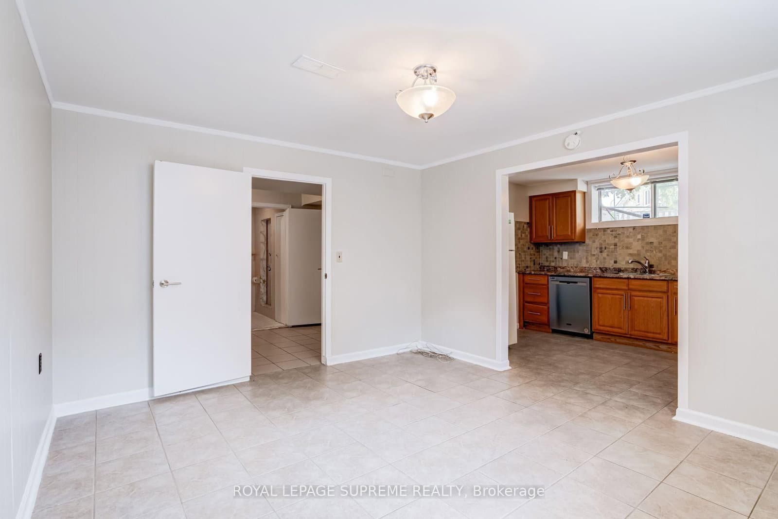 5 Paramount Court, Unit Bsmt thumbnail 10