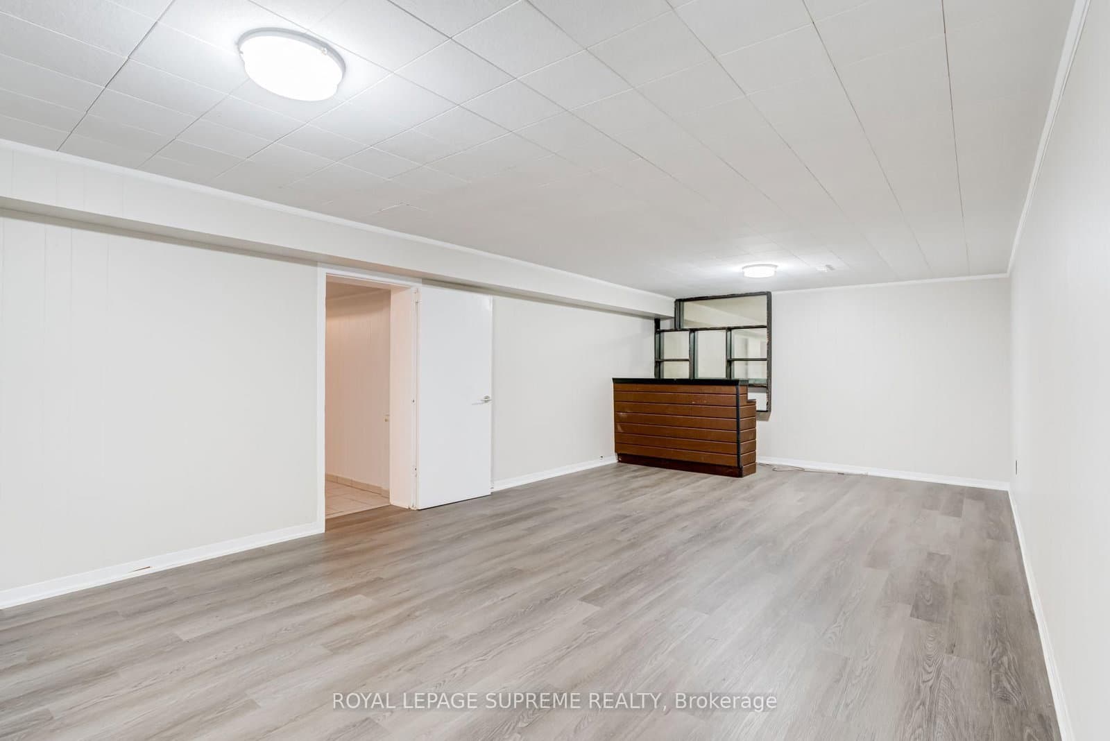 5 Paramount Court, Unit Bsmt thumbnail 15