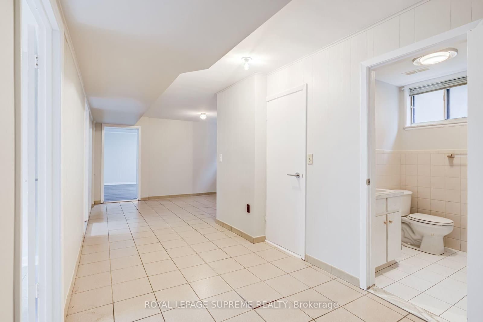 5 Paramount Court, Unit Bsmt thumbnail 5