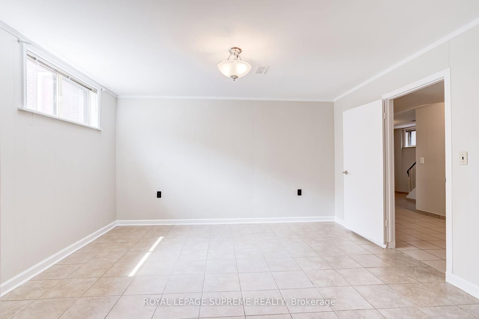 5 Paramount Court, Unit Bsmt thumbnail 9