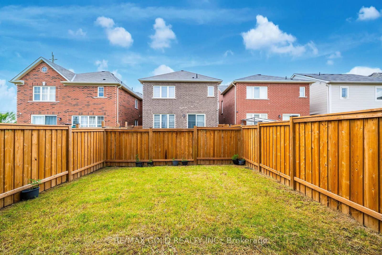 94 Benhurst Crescent thumbnail 36