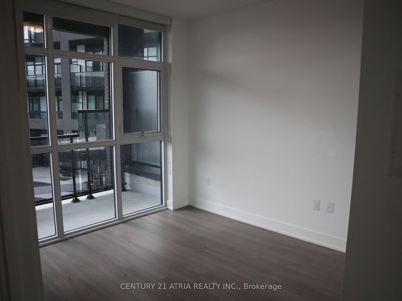 60 George Butchart Drive, Unit 210 thumbnail 6