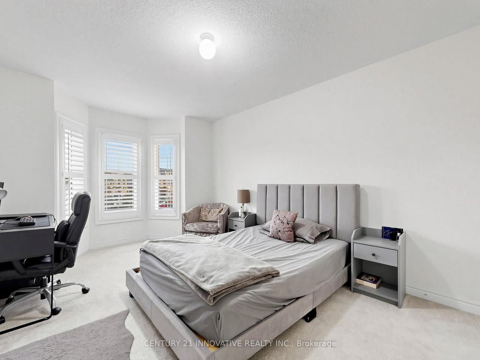 446 Bessborough Drive thumbnail 30