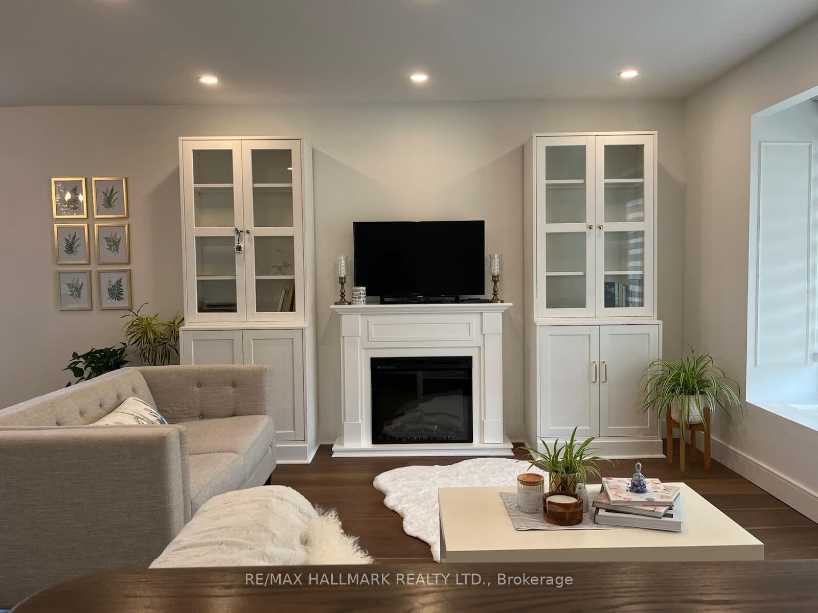 6089 Starfield Crescent thumbnail 13