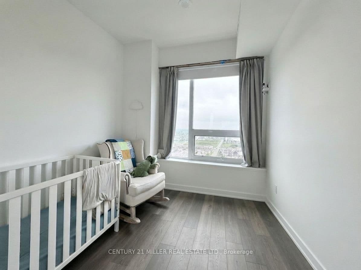 297 Oak Walk Drive, Unit 1904 thumbnail 11