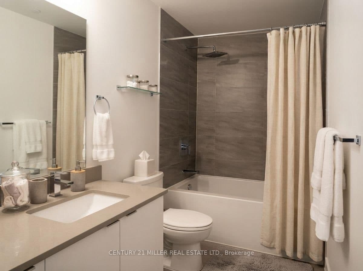 297 Oak Walk Drive, Unit 1904 thumbnail 7