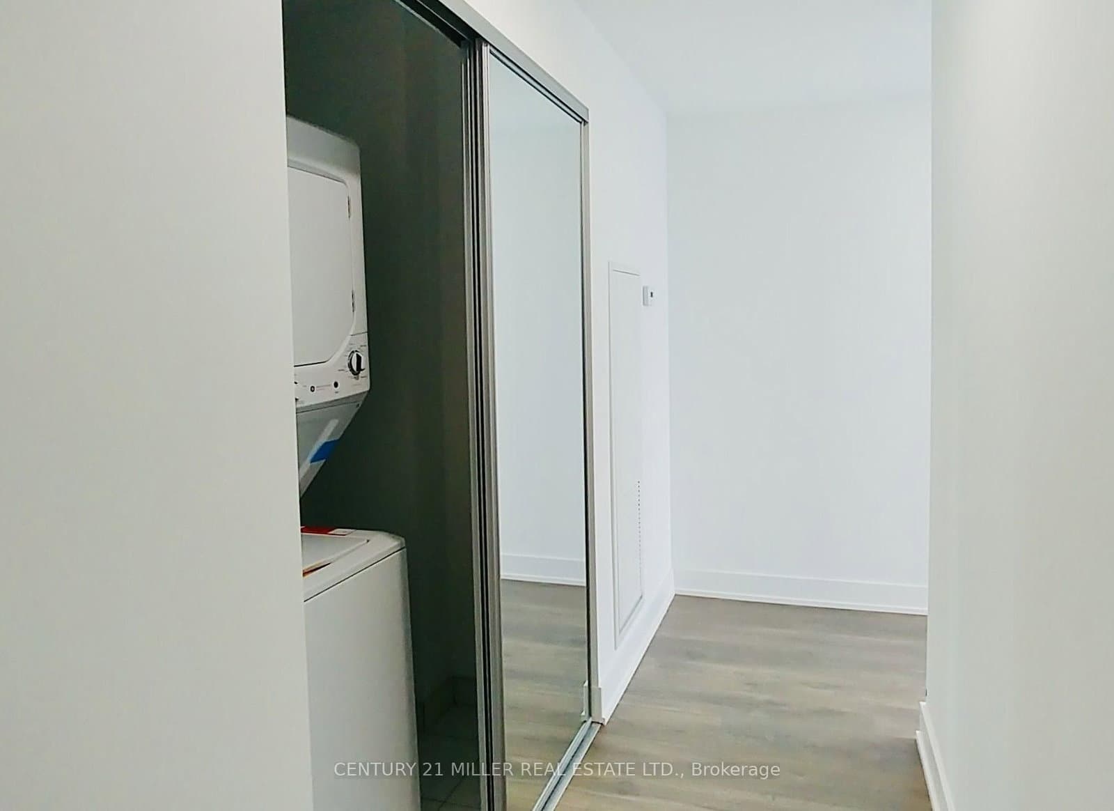 297 Oak Walk Drive, Unit 1904 thumbnail 9