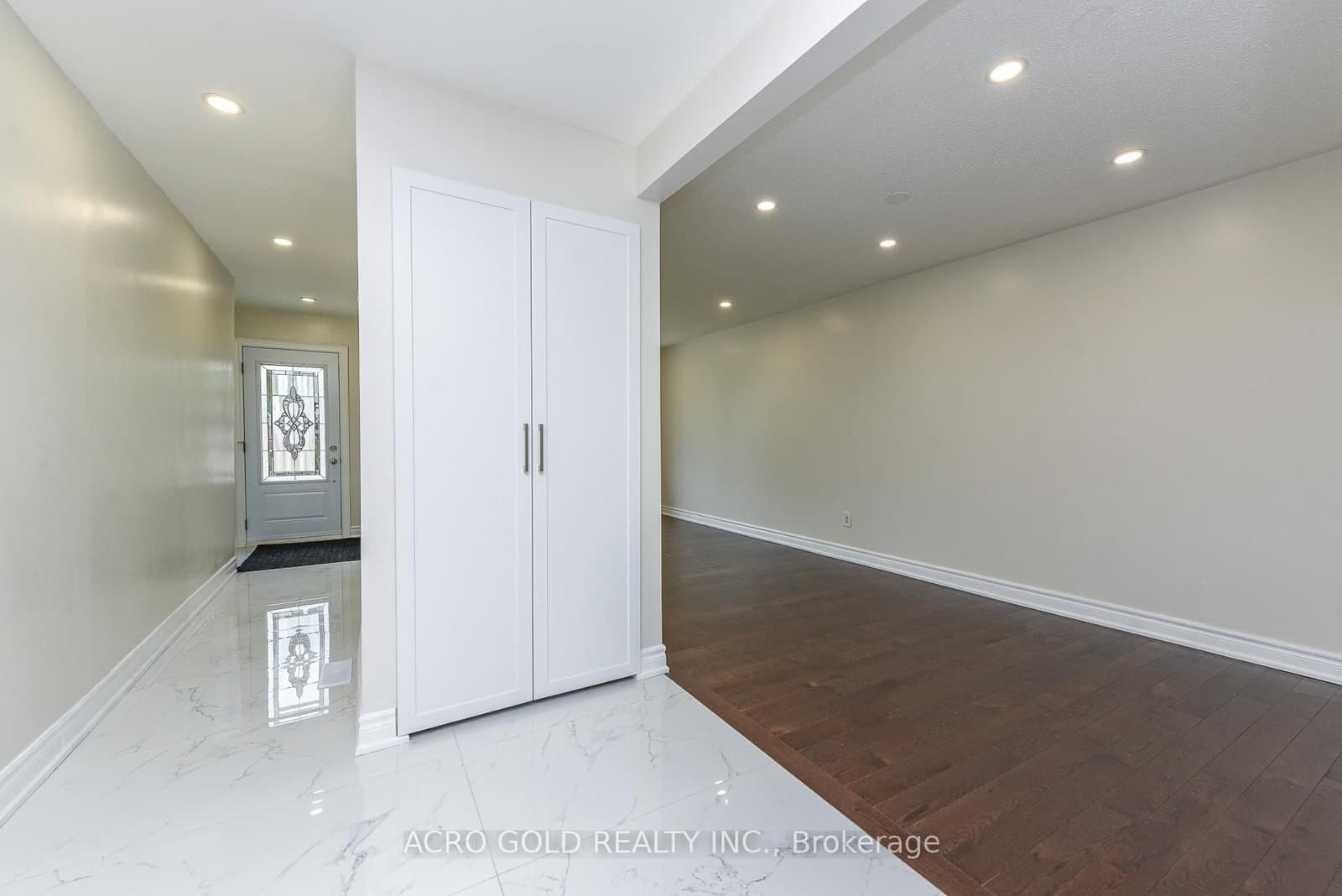 96 Archdekin Drive thumbnail 6