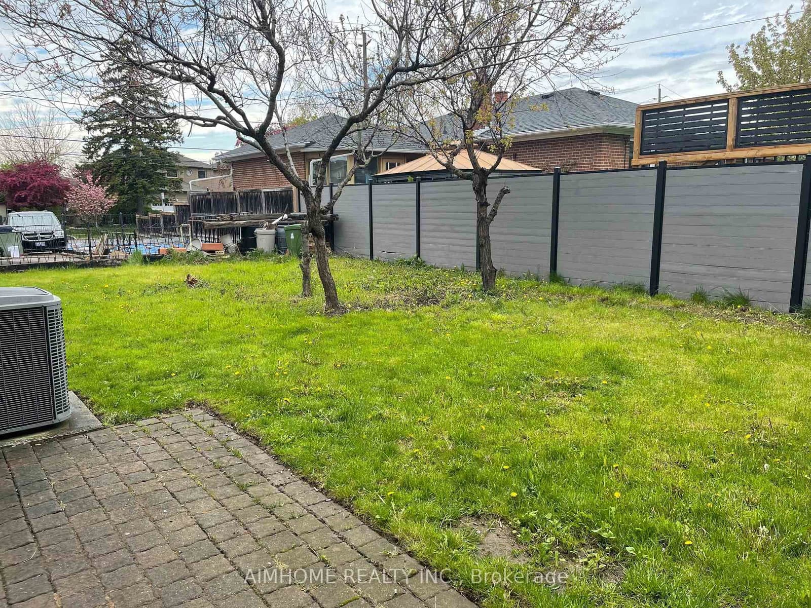 170 Gracefield Avenue thumbnail 3