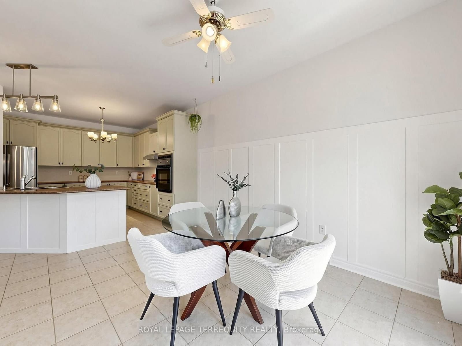 19 Johnson Crescent thumbnail 17