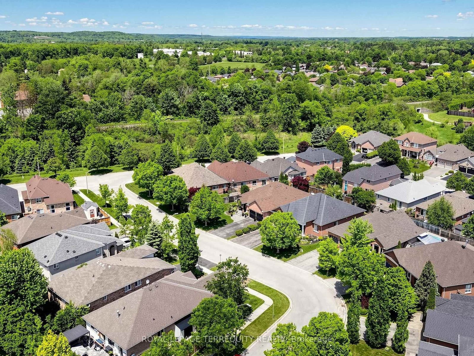 19 Johnson Crescent thumbnail 48