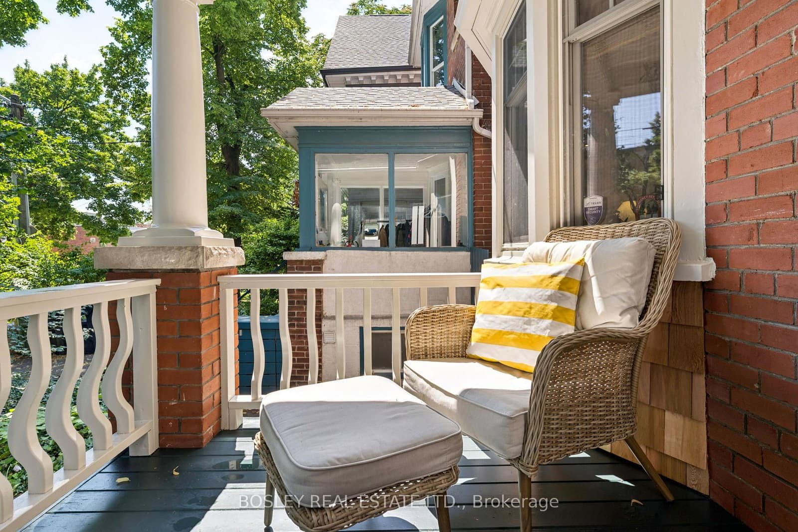 184 Wright Avenue thumbnail 3