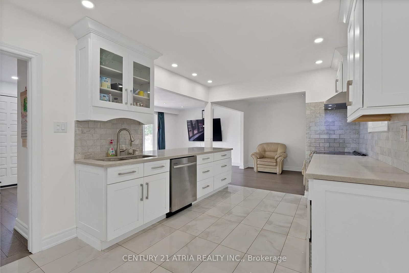 56 Tobermory Drive thumbnail 11