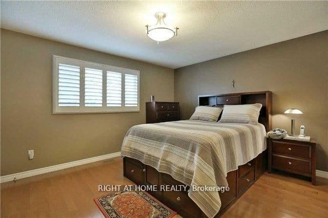 5162 Falconcrest Drive thumbnail 16