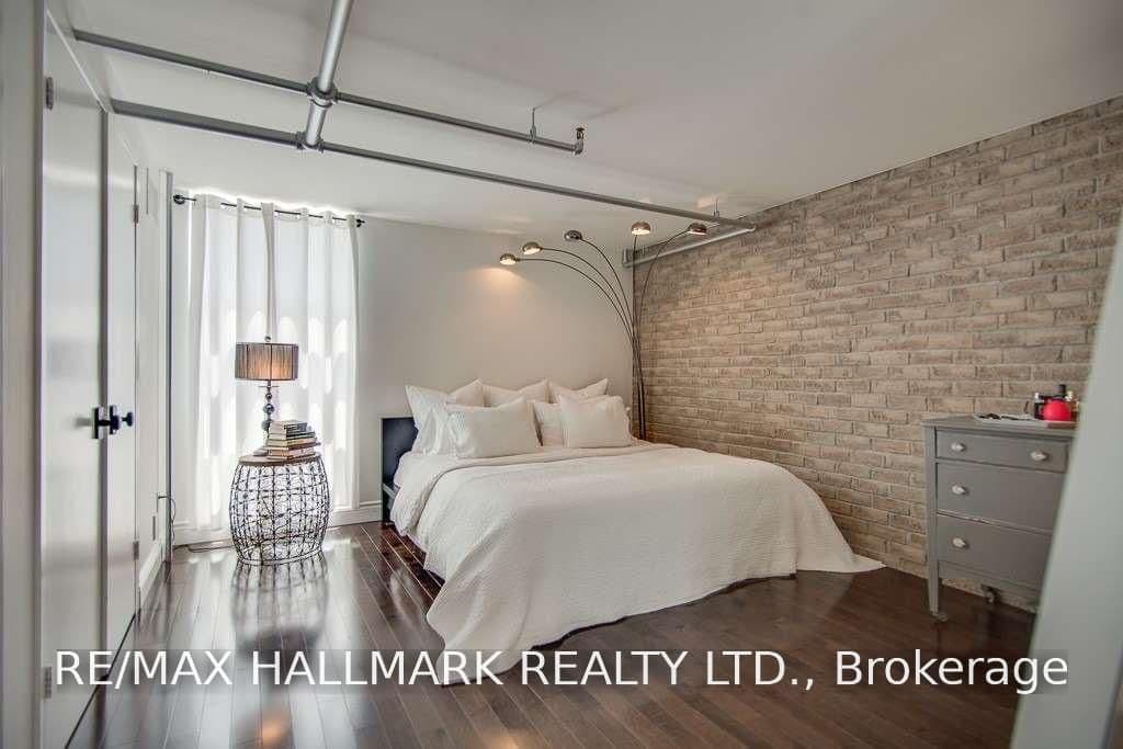 6 Bartlett Avenue, Unit 7 thumbnail 14