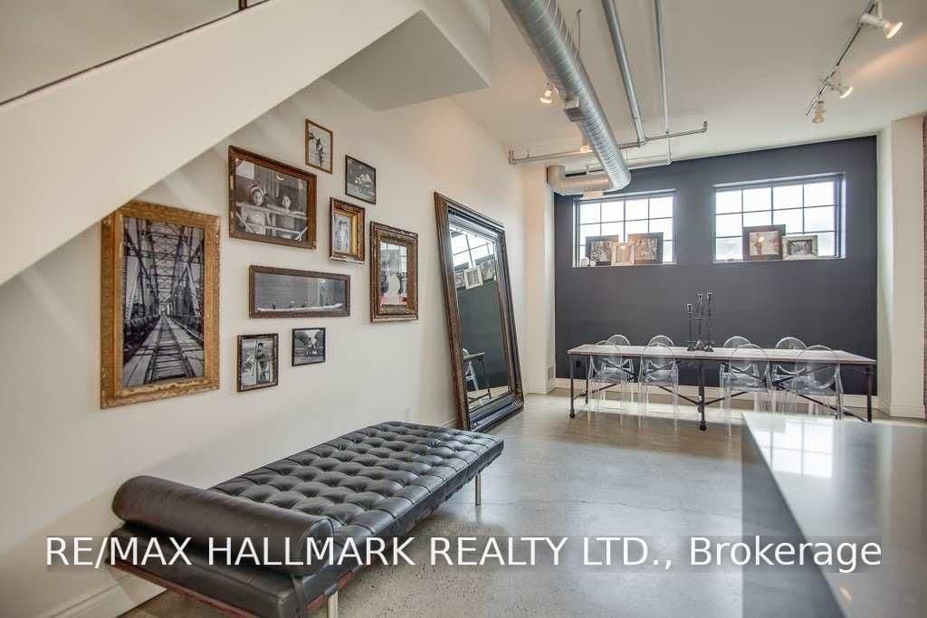 6 Bartlett Avenue, Unit 7 thumbnail 6