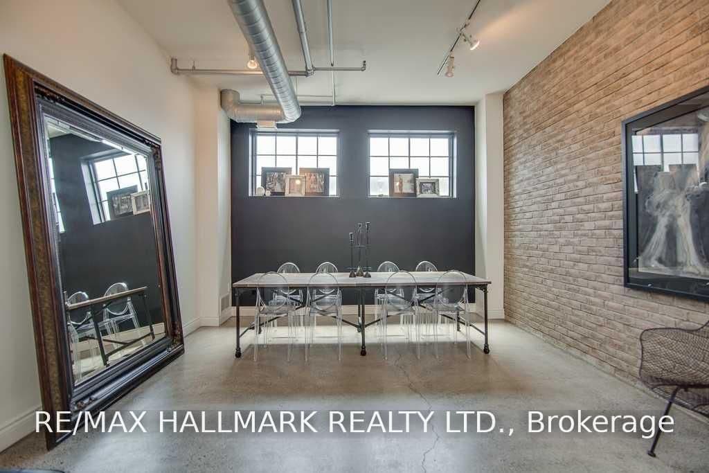 6 Bartlett Avenue, Unit 7 thumbnail 8