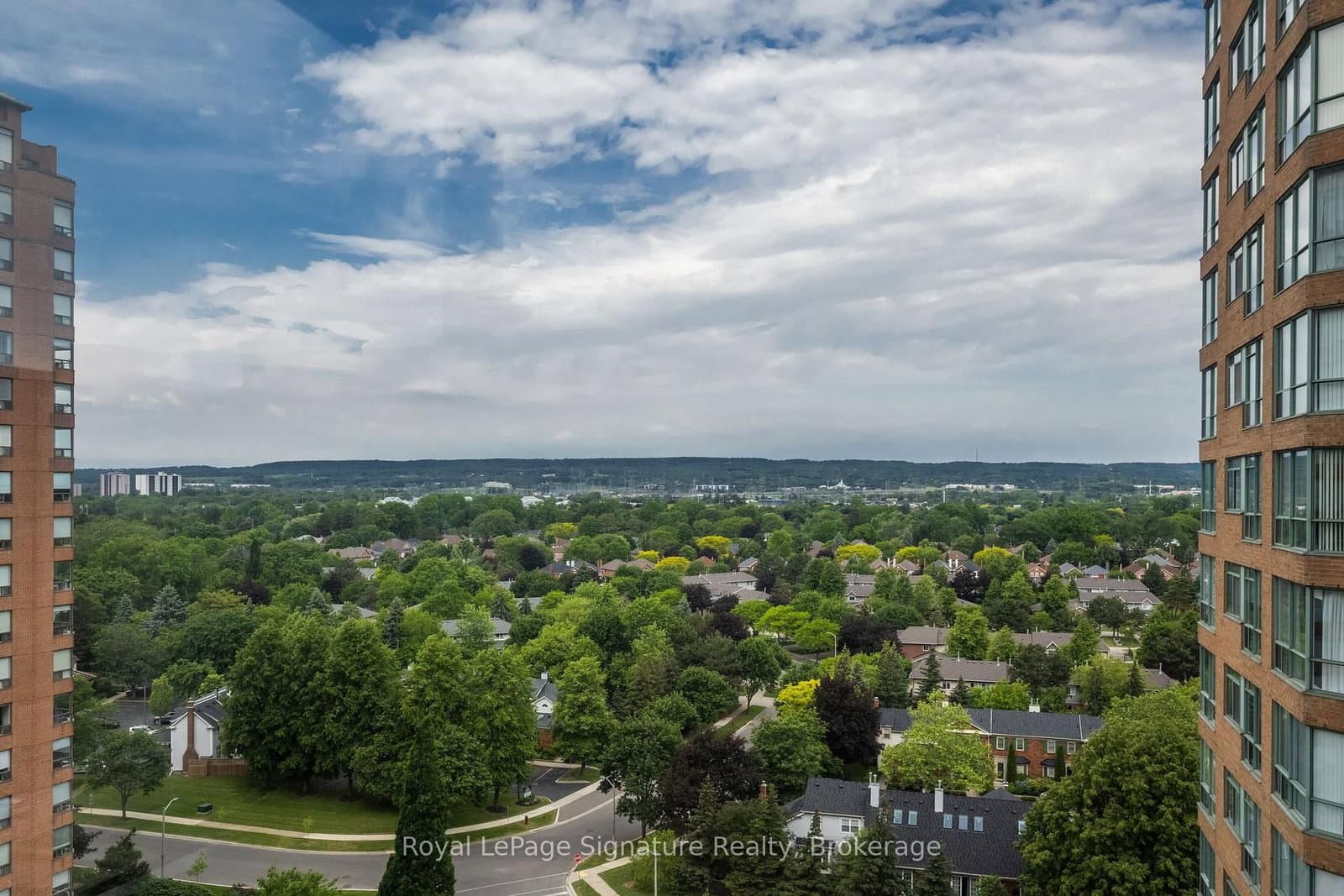 1276 Maple Crossing Boulevard, Unit 1407 thumbnail 23