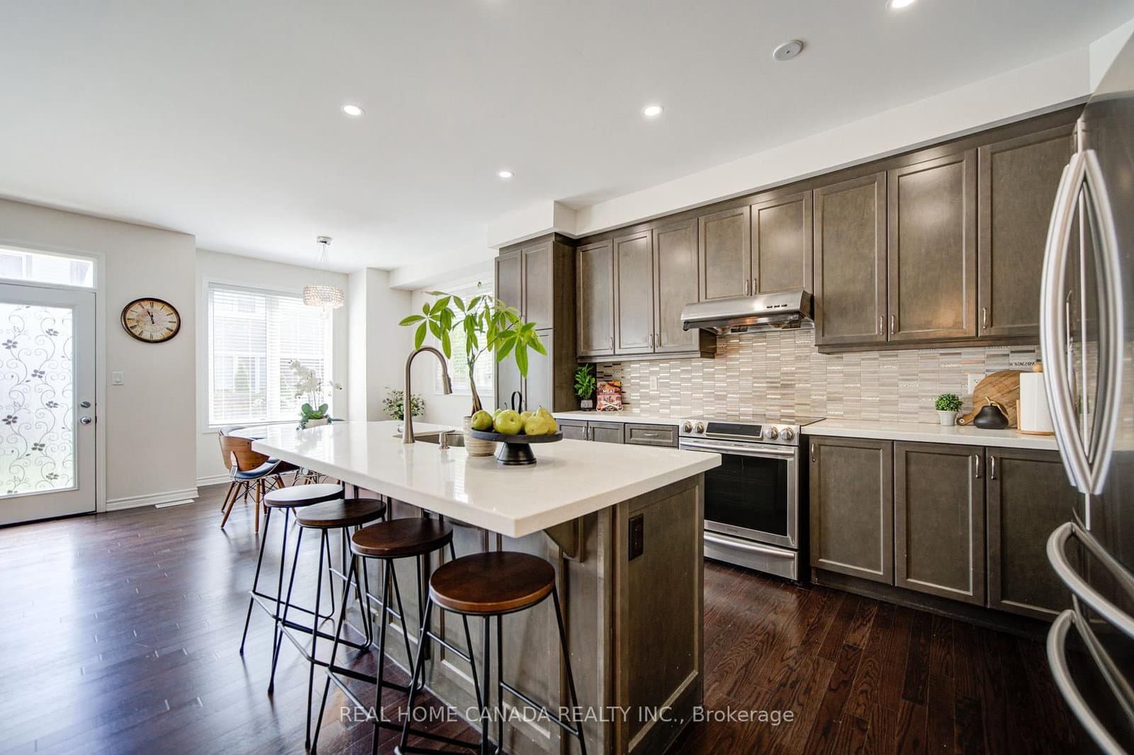 558 Bartleman Terrace thumbnail 13