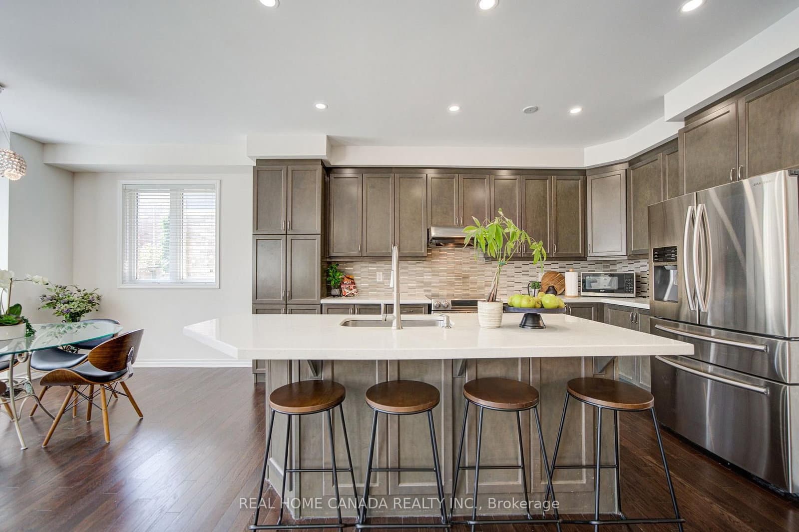 558 Bartleman Terrace thumbnail 14