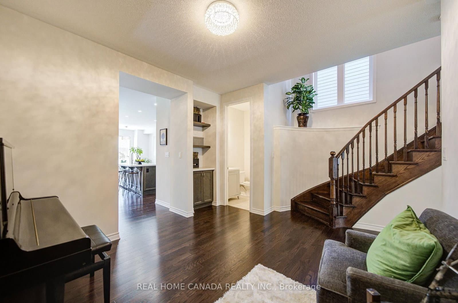 558 Bartleman Terrace thumbnail 9