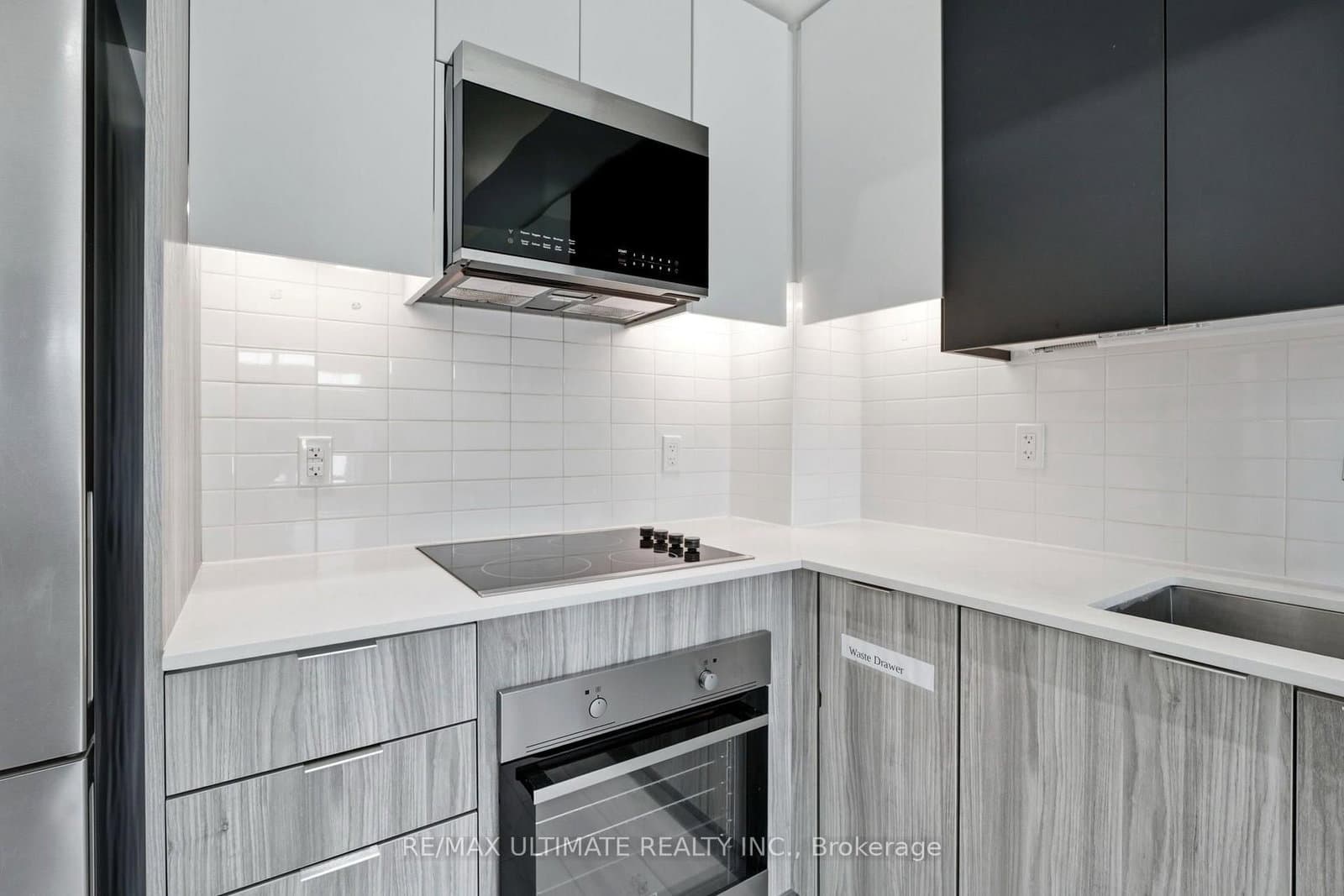 2485 Taunton Road, Unit 451 thumbnail 11