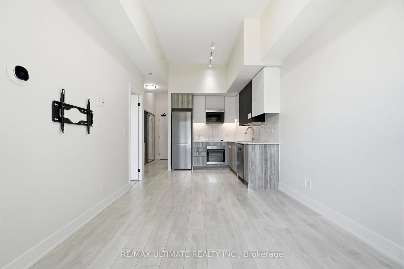 2485 Taunton Road, Unit 451 thumbnail 9