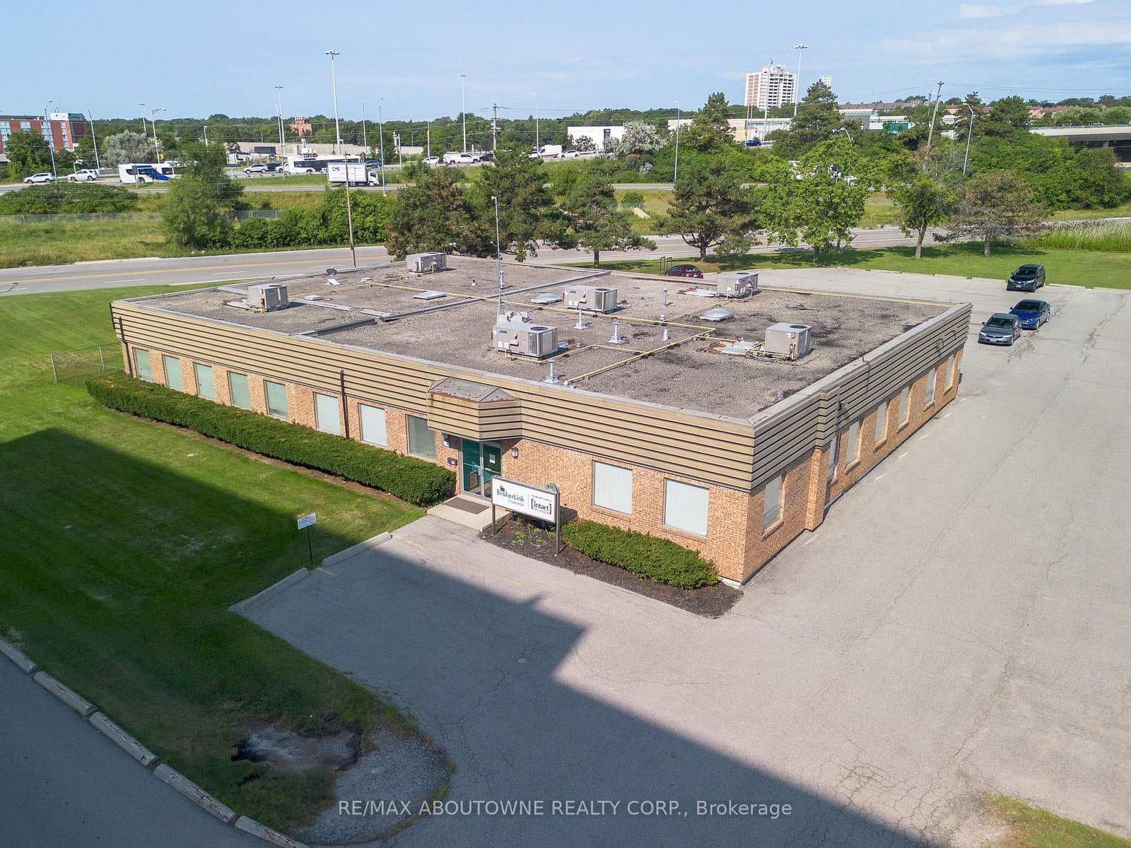 349 Davis Road - Image 1