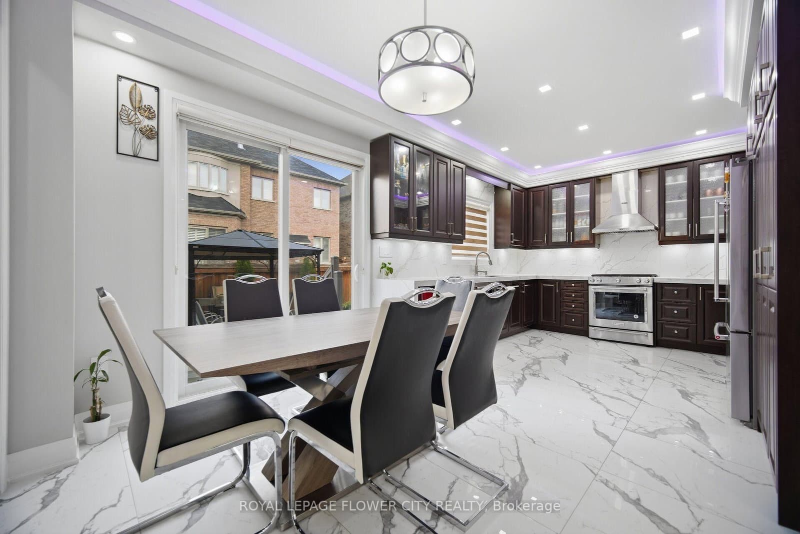 93 John Carroll Drive E thumbnail 16